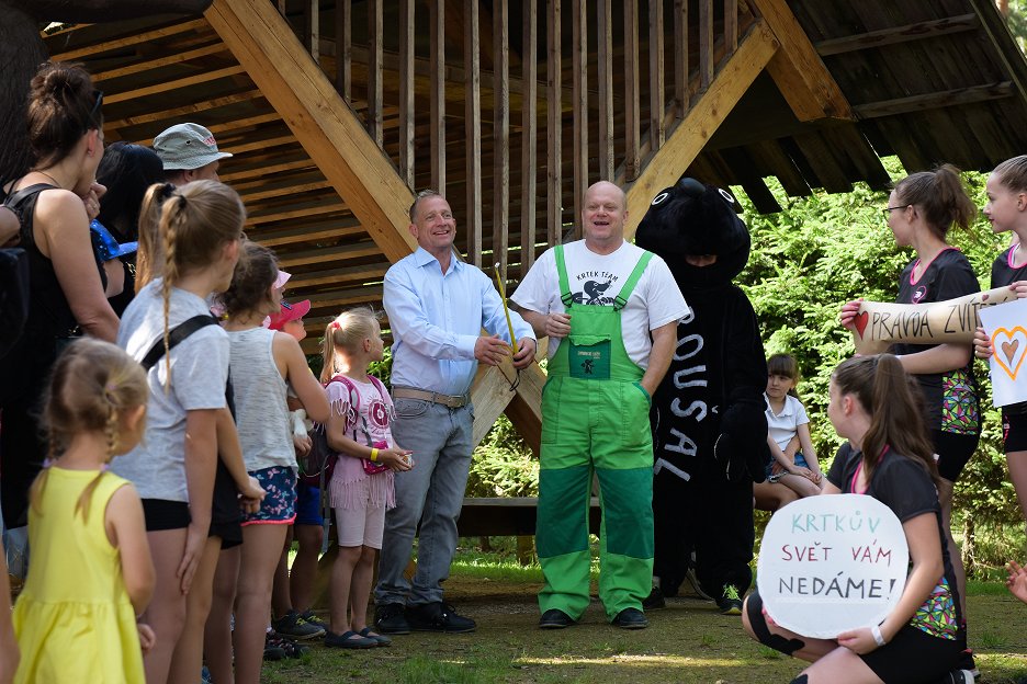 Krtkův svět
(2025)